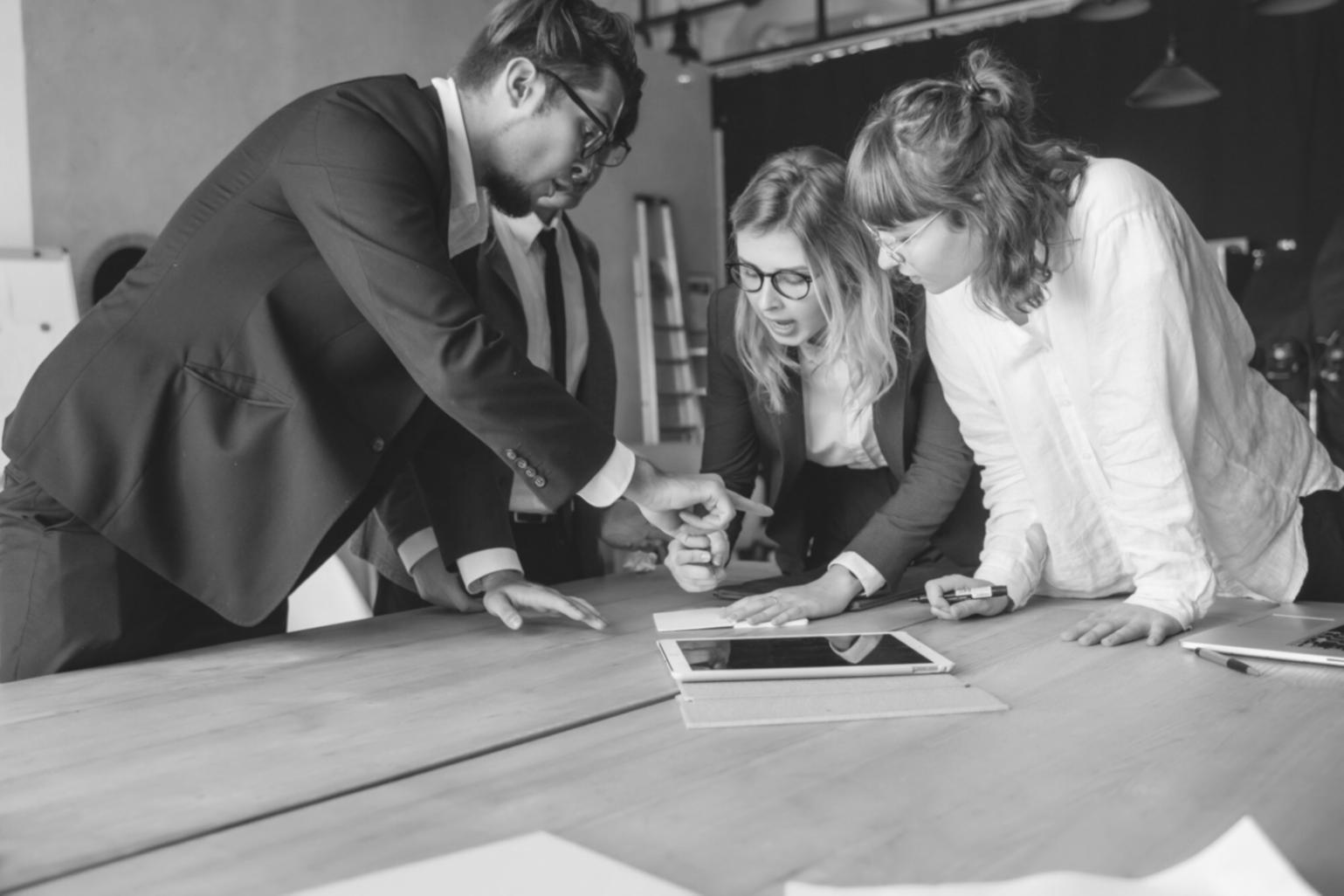 Espacio de trabajo profesional donde desarrollamos estrategias de recorte presupuestario personalizadas